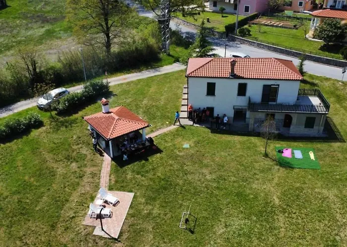 Feriehus Zwei Zedern Pićan